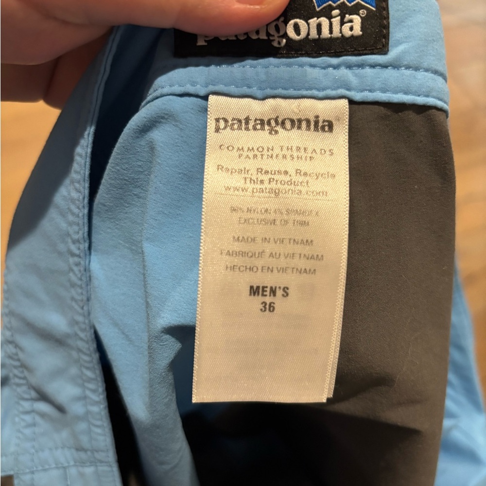 Patagonia Mens Stretch Wavefarer Board Shorts Blue Size 36  10” Inseam Swim - Picture 6 of 7
